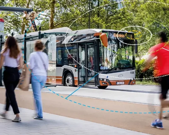 urban-bus-monitoring-and-control-system-tikment